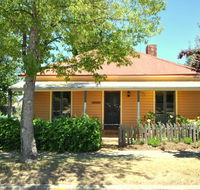 Cooma Cottage - Surfers Gold Coast