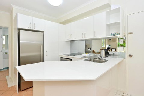 Coral Apartments Port Douglas - Surfers Gold Coast 2