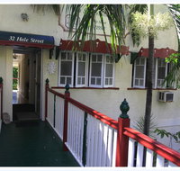 Coral Lodge Bed and Breakfast Inn - Surfers Gold Coast