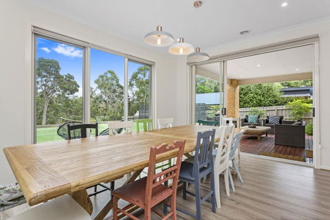 CORYMBIA - MOUNT MARTHA - Surfers Gold Coast 2