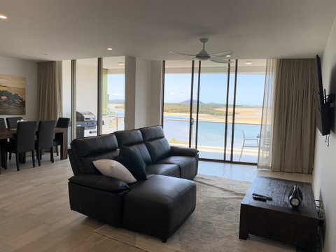 Cosmopolitan Exclusive Rental Apartments - Surfers Gold Coast 0