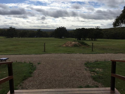 Country Cabin With Mountain Views Close To Ballarat - Surfers Gold Coast 2
