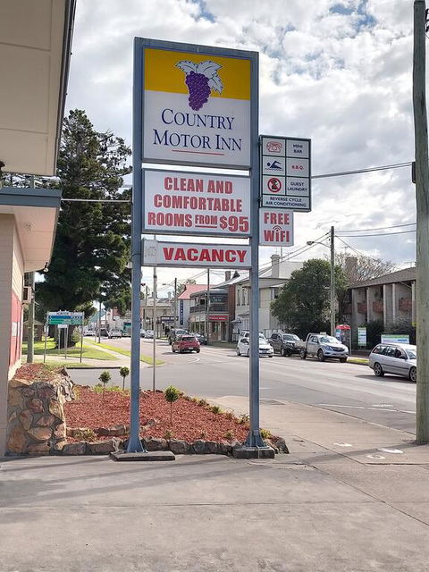 Country Motor Inn - Surfers Gold Coast 3
