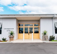 Crossroads Hotel - Surfers Gold Coast