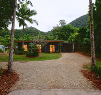 Daintree Rainforest Beach House - Surfers Gold Coast