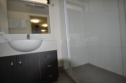 Dalby Fairway Motor Inn - Surfers Gold Coast 3