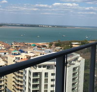 Darwin City - The Oaks with Harbour Views - Surfers Gold Coast