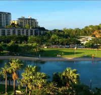 Darwin Deluxe Apartments - Surfers Gold Coast