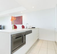 Darwin Waterfront Apartments - Surfers Gold Coast
