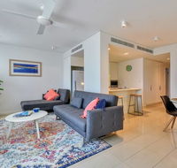 Darwin Waterfront Luxury Apartment - Surfers Gold Coast