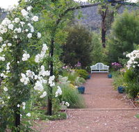 Delderfield Cottages - Surfers Gold Coast