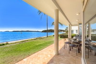 Book Salamander Bay Accommodation Vacations Surfers Gold Coast Surfers Gold Coast