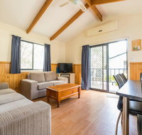 Deniliquin Riverside Caravan Park - Surfers Gold Coast
