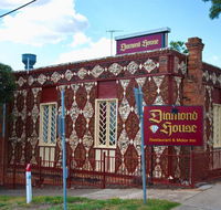 Diamond House Heritage Restaurant and Motor Inn - Surfers Gold Coast