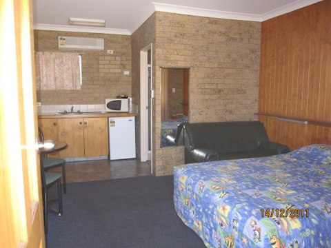 Dragon Phoenix Resort - Surfers Gold Coast 3