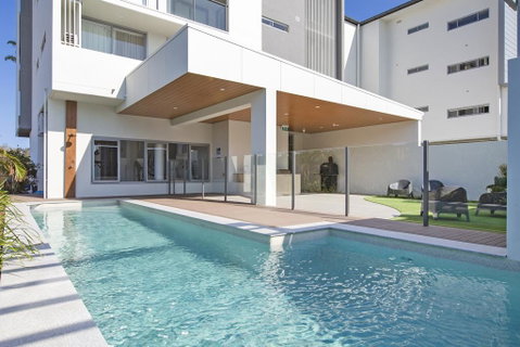 Dune Beachfront Apartments - Surfers Gold Coast 1