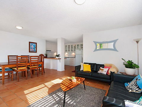 EAST COAST ESCAPES - Byron Beachfront - Surfers Gold Coast 2