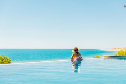 Eco Beach Resort - Surfers Gold Coast 2