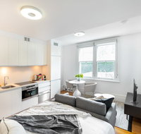 Elegantly Styled Studio In Stunning Glebe Estate - Surfers Gold Coast