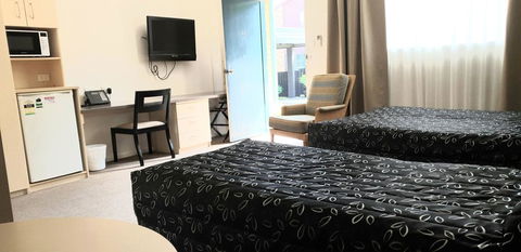 Elizabeth Motor Inn - Surfers Gold Coast 2