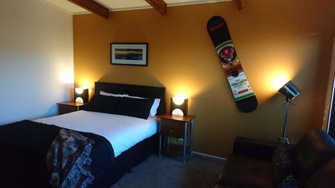ELM Riverside Accommodation - Merrijig - Surfers Gold Coast 1