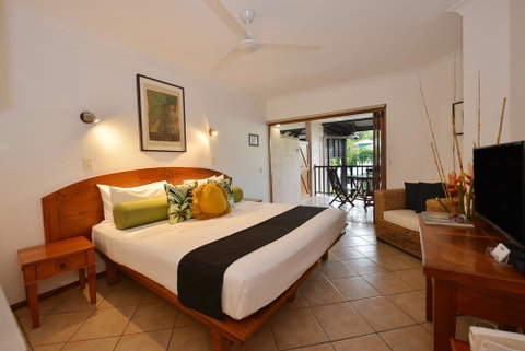 Escape Studio@Hibiscus - Surfers Gold Coast 0