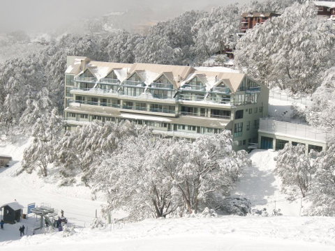 Falls Creek Country Club - Surfers Gold Coast 1