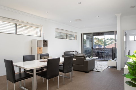 Family Size Apartment Close To Westmead Hospital - Surfers Gold Coast 1