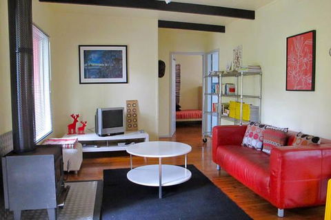 Finisterre Beach House - Surfers Gold Coast 1