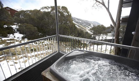 Frueauf Village - Surfers Gold Coast 2