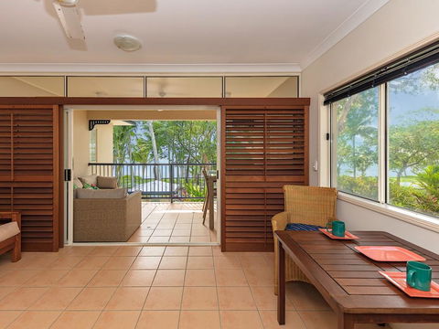 Fusilier Beachfrontviews - Surfers Gold Coast 3