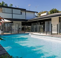 Gold HomeBroadBeach Gold Coast - Surfers Gold Coast