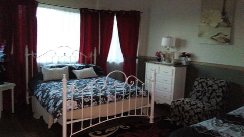 GOLDEN LACE B&B - Surfers Gold Coast 1