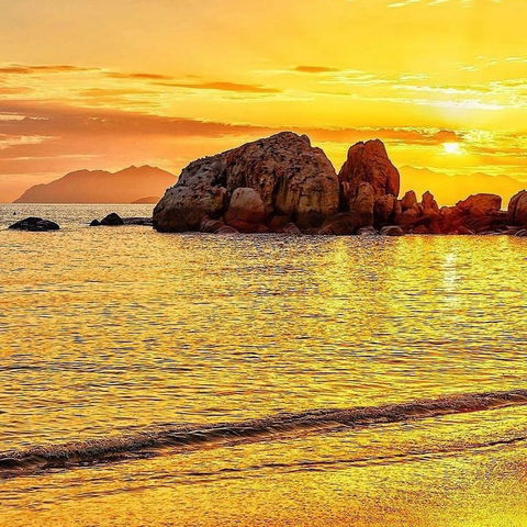 Golden Sands Beach House - Surfers Gold Coast 3