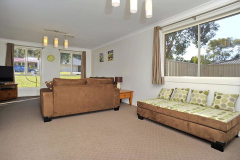 Government Rd 77 - Shoal Bay - Surfers Gold Coast 1