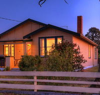 Grace's Spa Cottage - Surfers Gold Coast