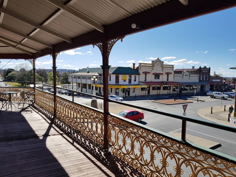 Great Central Hotel - Surfers Gold Coast 1