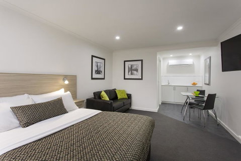 Hamilton Lonsdale Motel - Surfers Gold Coast 1