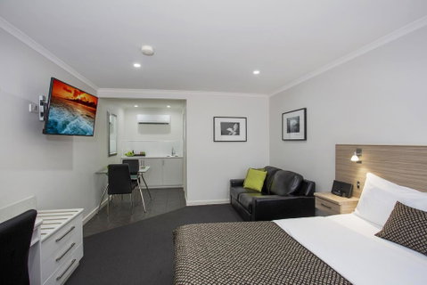 Hamilton Lonsdale Motel - Surfers Gold Coast 0