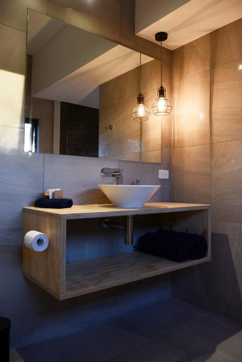 Hideaway Litchfield - Surfers Gold Coast 3
