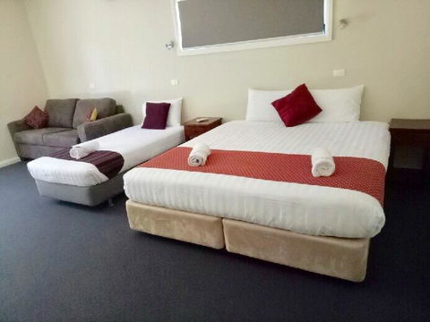 Hillview Farmstay - Surfers Gold Coast 2