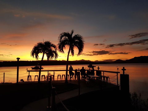 Hinchinbrook Marine Cove Resort - Surfers Gold Coast 1