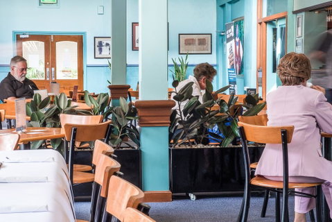 Hotel Gosford - Surfers Gold Coast 1
