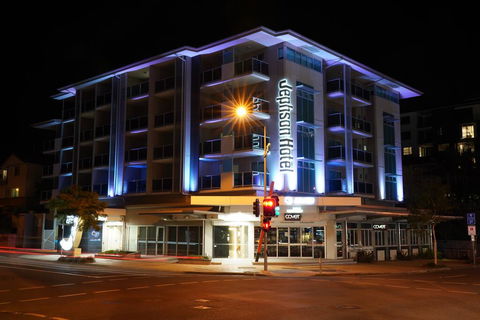 Jephson Hotel & Apartments - Surfers Gold Coast 0