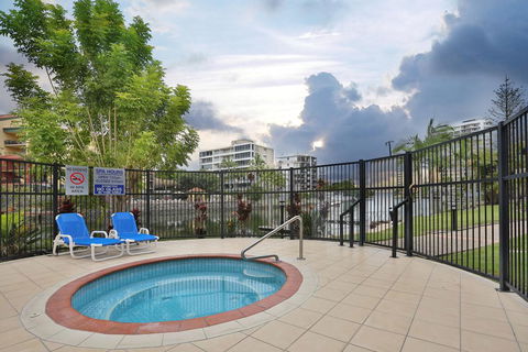 K Resort Surfers Paradise Apartments - Surfers Gold Coast 0