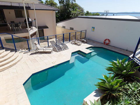 Kallaroo, 3 Kallaroo Street- Great House With Views, Pool, WIFI And Aircon - Surfers Gold Coast 0
