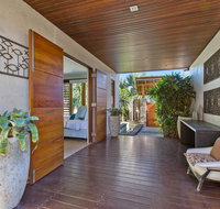 Kingscliff Balinese Beachfront Retreat - Surfers Gold Coast