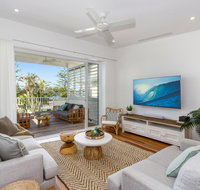 KINGY BEACH HOUSE  162 - Surfers Gold Coast