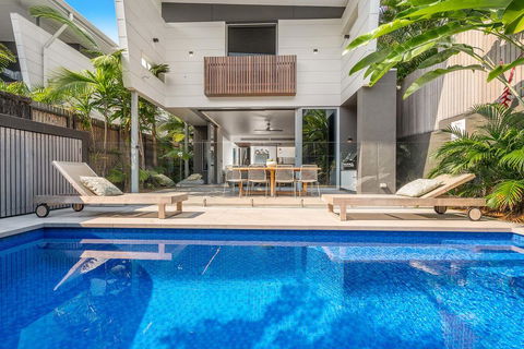 KoKo's Beach Houses 1 And 2 - Surfers Gold Coast 1