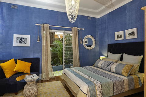 Kookaburra Garden Room - Surfers Gold Coast 0